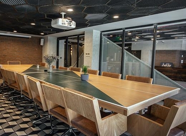 30 m² Conference hall in Levent, Talatpaşa Caddesi No: 5/1 (34394) - 0 | MatchOffice.com