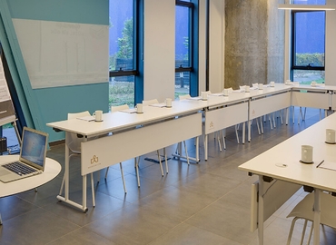 50 m² Commercial office available to rent in Ümraniye, Fatih Sultan Mehmet Mah. Poligon St. Buyaka Towers - Tower 3 Entrance Floor Ümraniye, 34470  - 0 | MatchOffice.com
