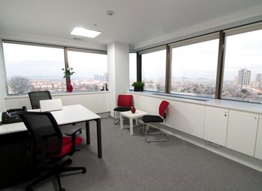 25 m² Shared workspace  in Levent, Yapı Kredi Plaza (34330) - 1 | MatchOffice.com