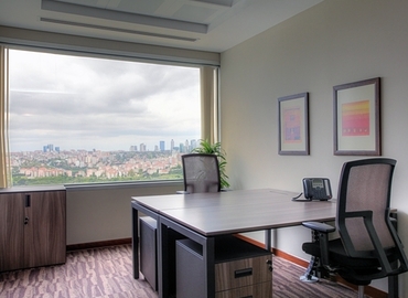 42 m² Coworking space  in Maslak, Eski Büyükdere Cad. No: 26 (34467) - 3 | MatchOffice.com