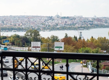 30 m² Shared workspace  in Istanbul City Center, Beyoglu Nejat Eczacibasi Binasi (34433) - 11 | MatchOffice.com