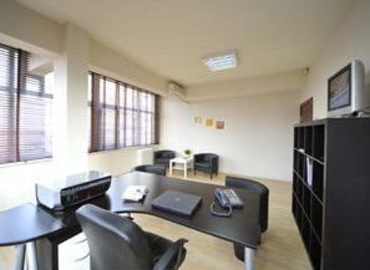 10 m² Shared office in Istanbul City Center, Barbaros Bulvarı (34340) - 1 | MatchOffice.com