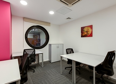 70 m² Business park property for rent in Şişli, Buyukdere Avenue No: 100-102 (80280) - 2 | MatchOffice
