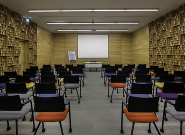 120 m² Coworking space  in Ataşehir, İçerenköy Mah. Umut St. Kozyatağı E-5 Yanyol Üzeri AND Building No: 10/12 (34752) - 19 | MatchOffice.com