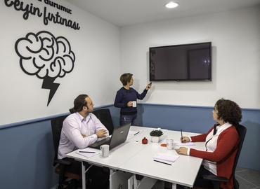 50 m² Shared workspace  in Maslak, Maslak Mah. Maslak Meydan St. No:3/85 Veko Giz Plaza Sarıyer (34398) - 8 | MatchOffice.com