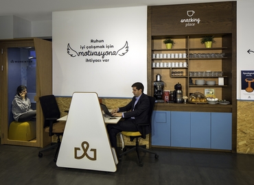 50 m² Business office available to rent in Ümraniye, Fatih Sultan Mehmet Mah. Poligon St. Buyaka Towers - Tower 3 Entrance Floor Ümraniye, 34470  - 13 | MatchOffice