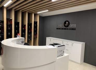 5000 m² Business center in Bakirkoy, D-100 Güney Yanyolu (34158) - 0 | MatchOffice