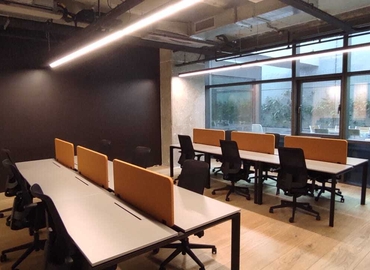 1500 m² Commercial office available to rent in Şişli, Büyükdere Caddesi No:175, 34394  - 38 | MatchOffice