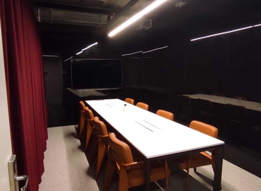 1500 m² Commercial office up for rent in Şişli, Büyükdere Caddesi No:175, 34394  - 32 | MatchOffice