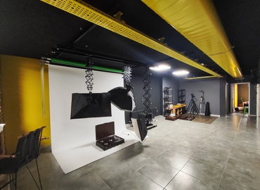 136 m² Shared workspace  in Ümraniye, Alemdağ Caddesi 172 (34762) - 3 | MatchOffice