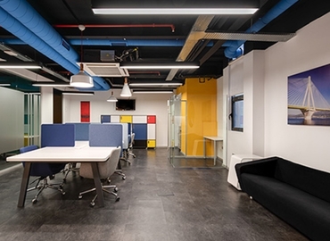 35 m² Conference room in Şişli, Buyukdere Avenue No: 100-102 (80280) - 12 | MatchOffice.com