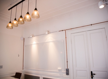 30 m² Convention center in Istanbul City Center, Beyoglu Nejat Eczacibasi Binasi (34433) - 22 | MatchOffice.com