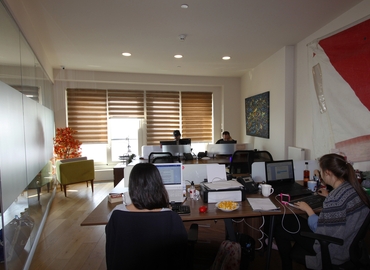 40 m² Meeting room in Istanbul City Center, 26.Kat No:150 Üsküdar (34660) - 7 | MatchOffice