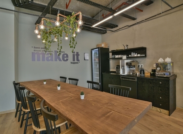 50 m² Business center in Ízmir, Ankara Caddesi (35170) - 15 | MatchOffice