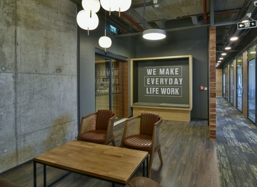 100 m² Shared workspace  in Ataşehir, Kardelen Sokak 2/1 (34746) - 33 | MatchOffice.com