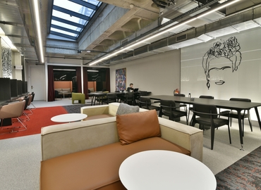 Office Büyükdere Caddesi No:175 34394 Şişli