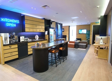 900 m² Business space in Ankara, Ufuk Üniversitesi Cd. No:3 (06510) - 20 | MatchOffice