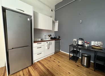 Office Meşrutiyet Caddesi No:19/2 34421 Beyoğlu