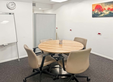 10 m² Coworking space  in Ankara, Ataturk Bulvari No:185 (06680) - 7 | MatchOffice