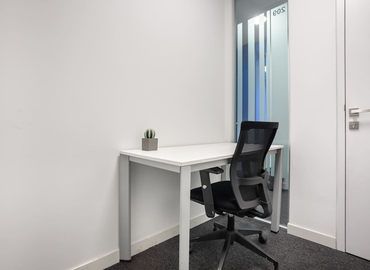 Coworking Kısıklı Caddesi, No:28,K:1-2,Altunizade 34662 Istanbul City Center