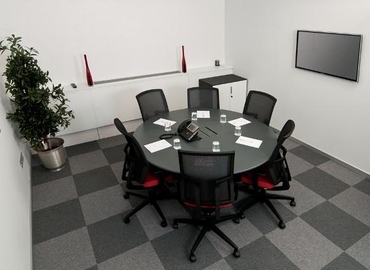 25 m² Business space in Levent, Yapı Kredi Plaza (34330) - 4 | MatchOffice