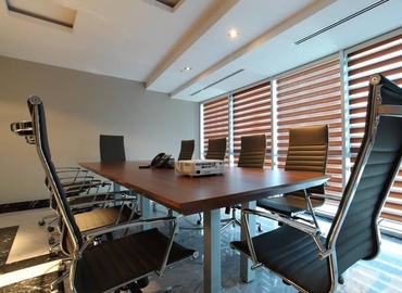 40 m² Serviced office in Istanbul City Center, Cevizli Mah. Mustafa Kemal Cad. Hukukçular Towers A Blok Kat:18 Kartal (34865) - 1 | MatchOffice.com