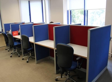 100 m² Business park building for rent in Bomonti, 19 Mayıs Mh. Turapoğlu Sk. Hamdiye Yazgan İş Merkezi K:2 No:4 (34736) - 2 | MatchOffice.com