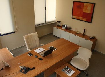 12 m² Conference hall in Bomonti, 19 Mayıs Mh. Turapoğlu Sk. Hamdiye Yazgan İş Merkezi K:2 No:4 (34736) - 1 | MatchOffice
