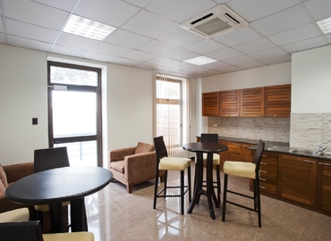 50 m² Business center in Dar es Salaam, Toure Drive 369 (00000) - 2 | MatchOffice.com
