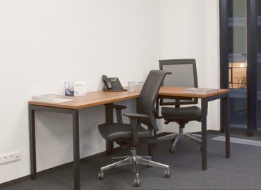 Коворкінг вулиця Болсуновська, 13-15 01014 Печерський район