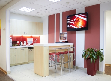 Коворкінг вулиця Петра Сагайдачного 25B 04070 Подільський район