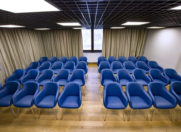 Конференц-зал Ярославский переулок 1/3 02000 Київ