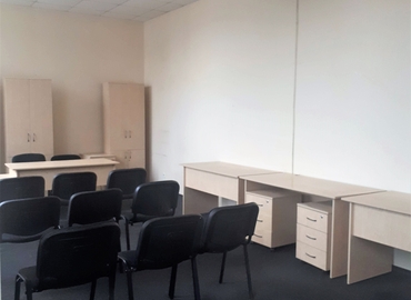 51 m² Business space building available to rent in Голосіївський район, вулиця Смольна 9 (03022) - 1 | MatchOffice