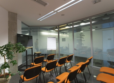 Book a 17 m² Conference room in Kyiv, Владимирская (01034) - 2 | MatchOffice