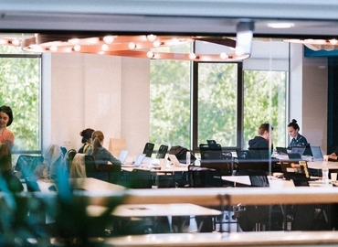 Коворкінг вулиця Богдана Хмельницького, 17/52 02000 Шевченківський район