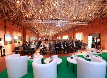 Конференц-зал вул. Клепарівська, 18 79007 Шевченківський район