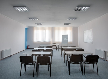 Бізнес-центр вул. Ушинського, 40 03151 Солом'янський район