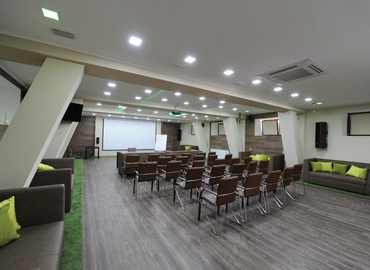 100 m² Conference room in Drohobych District, вул.І.Франка (82521) - 1 | MatchOffice