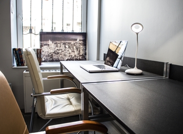 Explore suitable a 60 m² Shared office  in Голосіївський район, вулиця Льва Толстого 3 (01004) - 1 | MatchOffice