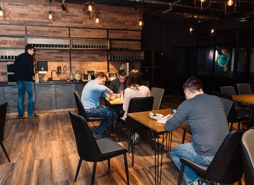 Бізнес-центр Sportyvna Square 1 01023 Печерський район