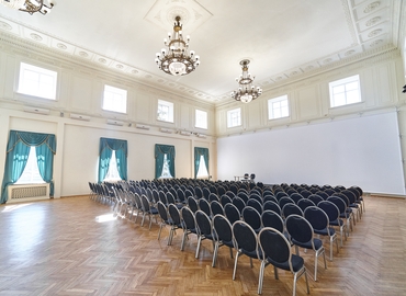 Book a 200 m² Conference room in Pechersky district, вул. Небесної сотні (02000) - 0 | MatchOffice