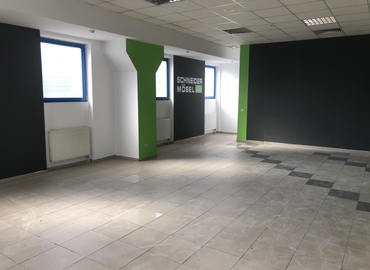 500 m² Business center building available to rent in Івано-Франківськ, Північний бульвар (76000) - 2 | MatchOffice