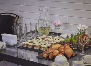 Rent a 44 m² Conference room in Podolsky district, Vozdvyzhens'ka Street 60 А (04071) - 5 | MatchOffice.com