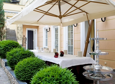 Book a 44 m² Convention center in Podolsky district, Vozdvyzhens'ka Street 60 А (04071) - 12 | MatchOffice