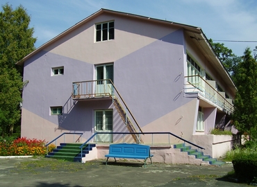 Бізнес-центр  вул. Санаторна, 2 35320 Рівненський район