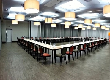 84 m² Conference hall in Kyiv-Sviatoshyn district, вул. Обухівське шосе-2 (08173) - 2 | MatchOffice