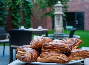 84 m² Conference hall in Kyiv-Sviatoshyn district, вул. Обухівське шосе-2 (08173) - 7 | MatchOffice.com