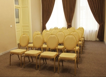 Rent a 30 m² Conference hall in Одеса, вулиця Преображенська 40 (65045) - 1 | MatchOffice.com