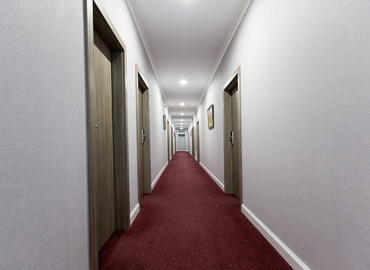 Конференц-зал ул. Пушкина 24ж 08131 Києво-Святошинський район