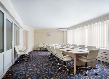 Конференц-зал 02002,  Україна, м. Київ,  вул. Р. Окіпної, 2 02002 Київ